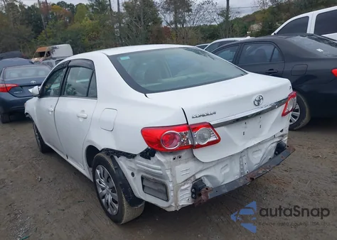 2013 Toyota Corolla Le z USA, uszkodzony, nr VIN 2T1BU4EE0DC967017